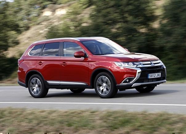 Mitsubishi Plug-in Hybrid Outlander.  Foto:Auto-Medienportal.Net/Busse